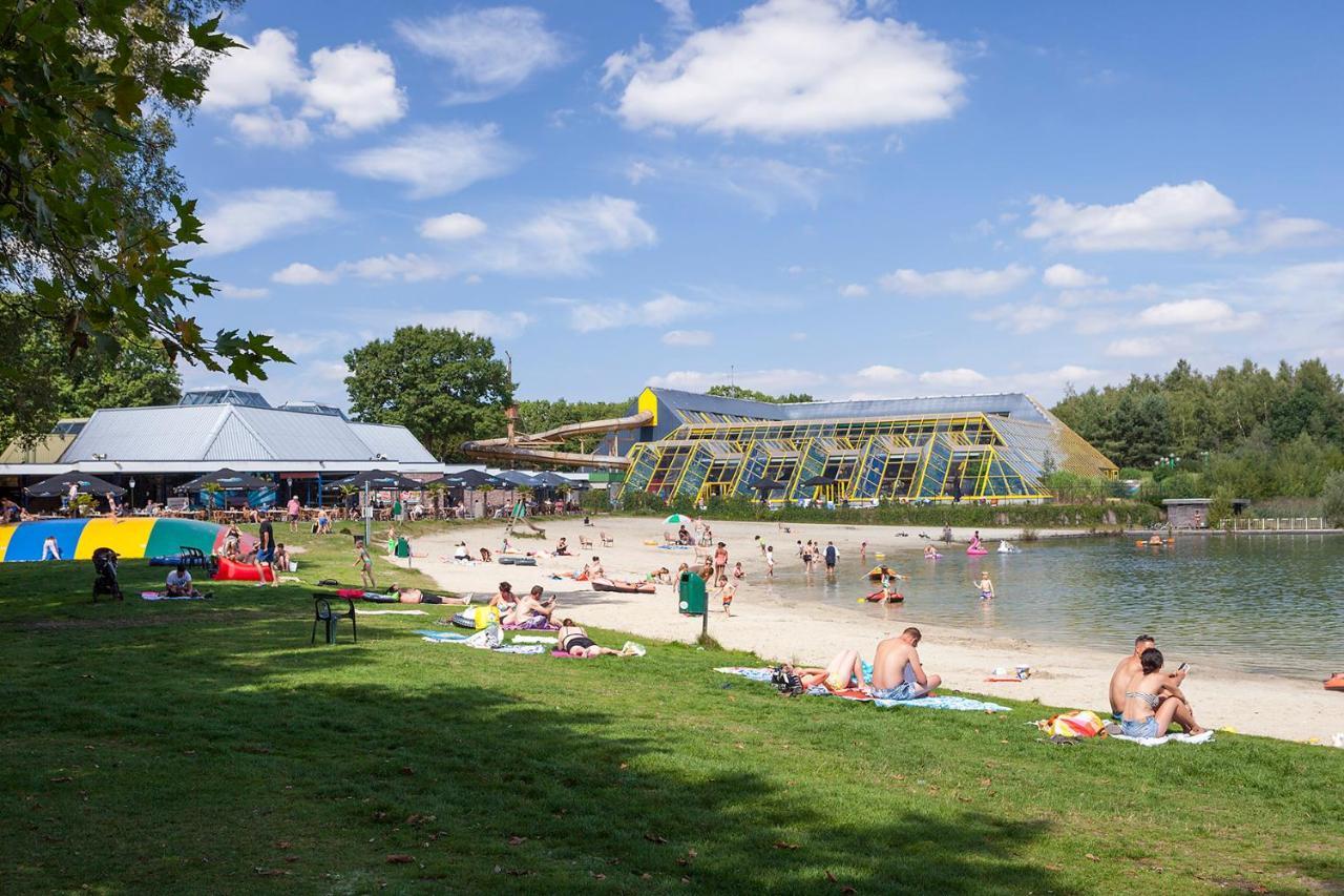 Oostappen Vakantiepark Hengelhoef Nv Hotel Aan de Wolfsberg Luaran gambar
