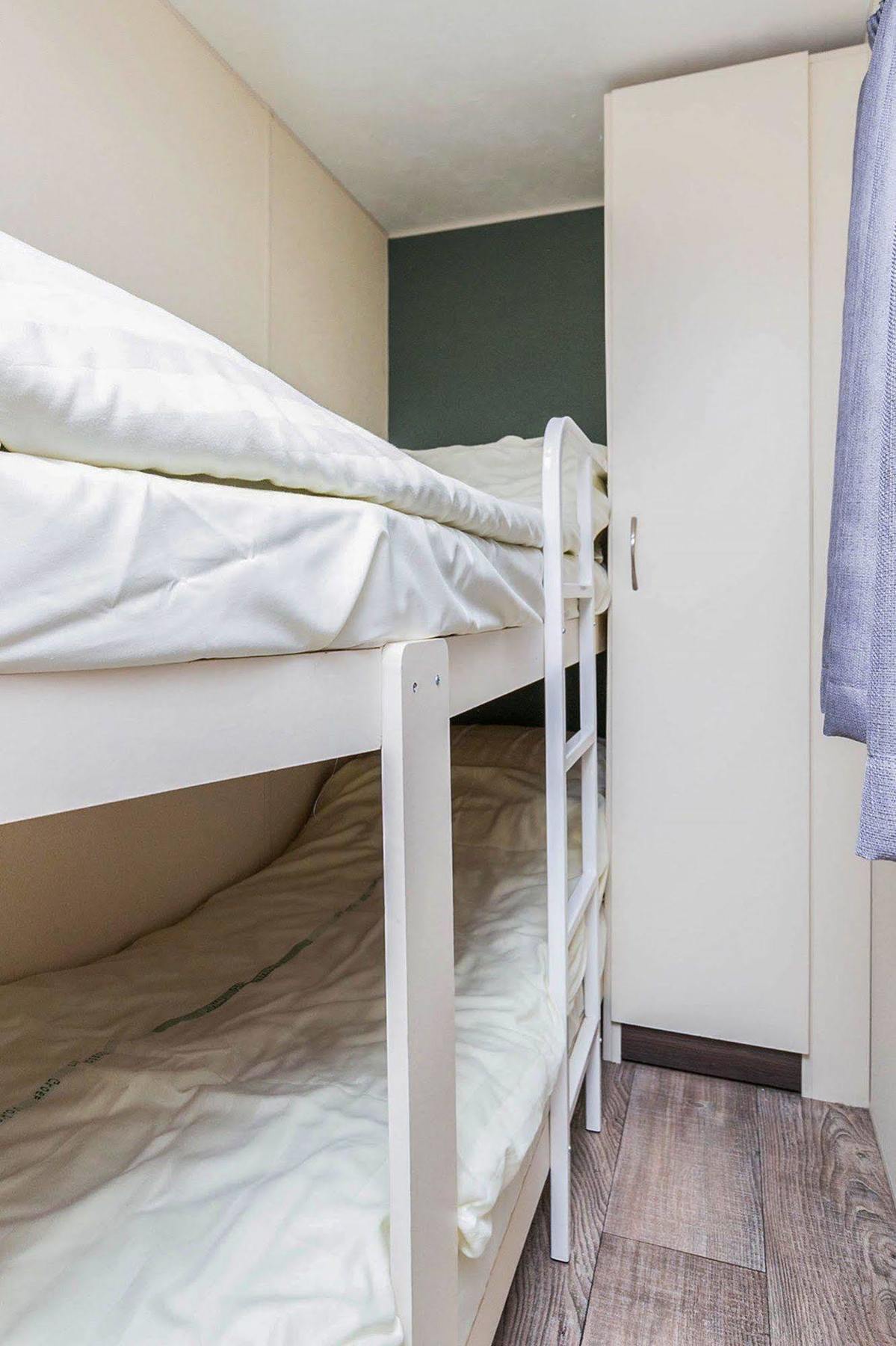Oostappen Vakantiepark Hengelhoef Nv Hotel Aan de Wolfsberg Luaran gambar